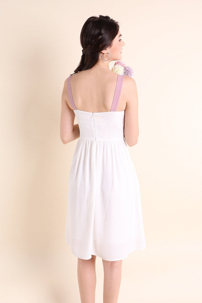 MADEBYNM LEILA FLORAL EMBROIDERY A-LINE DRESS IN WHITE [XS/S/M/L/XL] - NEONMELLO