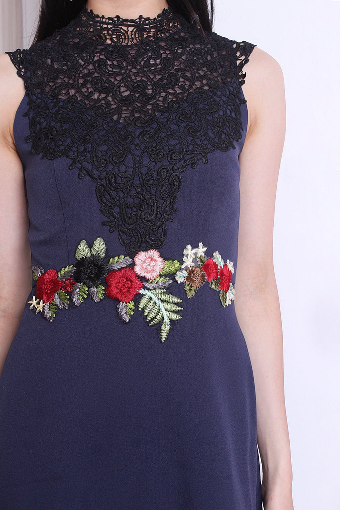 MADEBYNM LULA APPLIQUE EMBROIDERY CROCHET NECKLINE DRESS IN NAVY BLUE [XS/S/M/L] - NEONMELLO