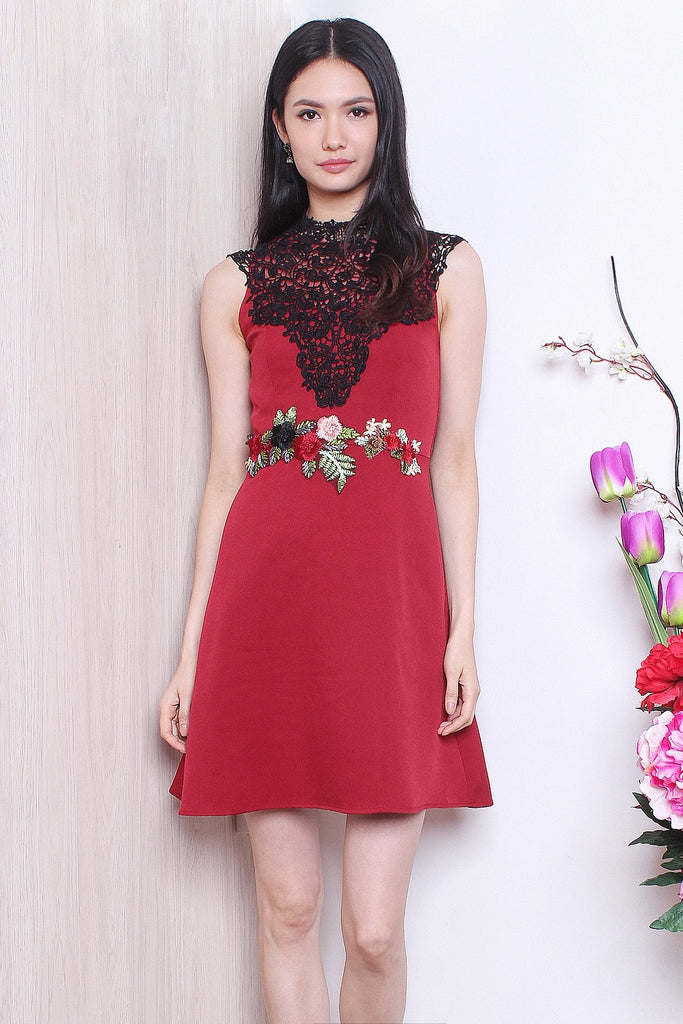 MADEBYNM LULA APPLIQUE EMBROIDERY CROCHET NECKLINE DRESS IN WINE RED [XS/S/M/L] - NEONMELLO