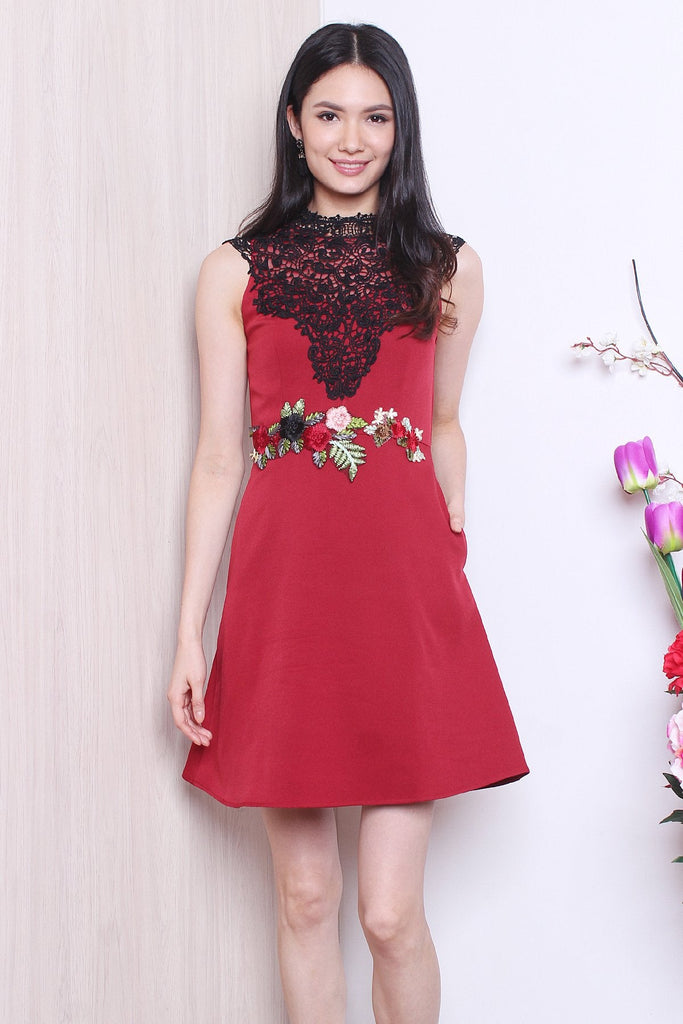 MADEBYNM LULA APPLIQUE EMBROIDERY CROCHET NECKLINE DRESS IN WINE RED [XS/S/M/L] - NEONMELLO