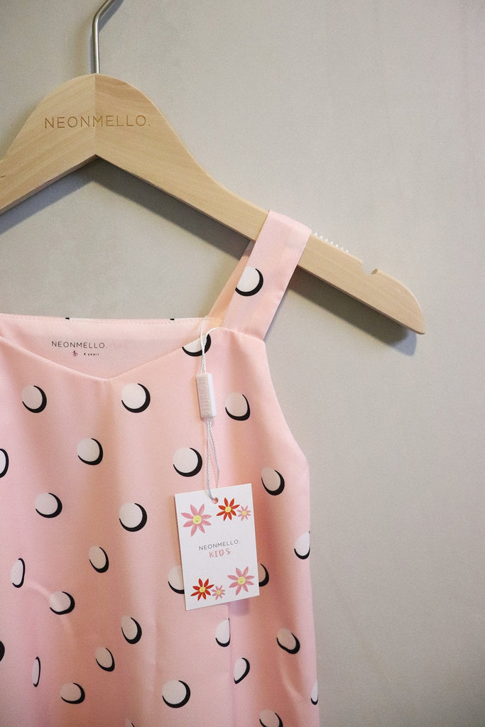 MADEBYNM NM KIDS FAIRYLANE TWO-WAY POLKA DOTS TRAPEZE IN PINK [12M/18M/2Y/3Y/4Y/5Y/6Y] - NEONMELLO