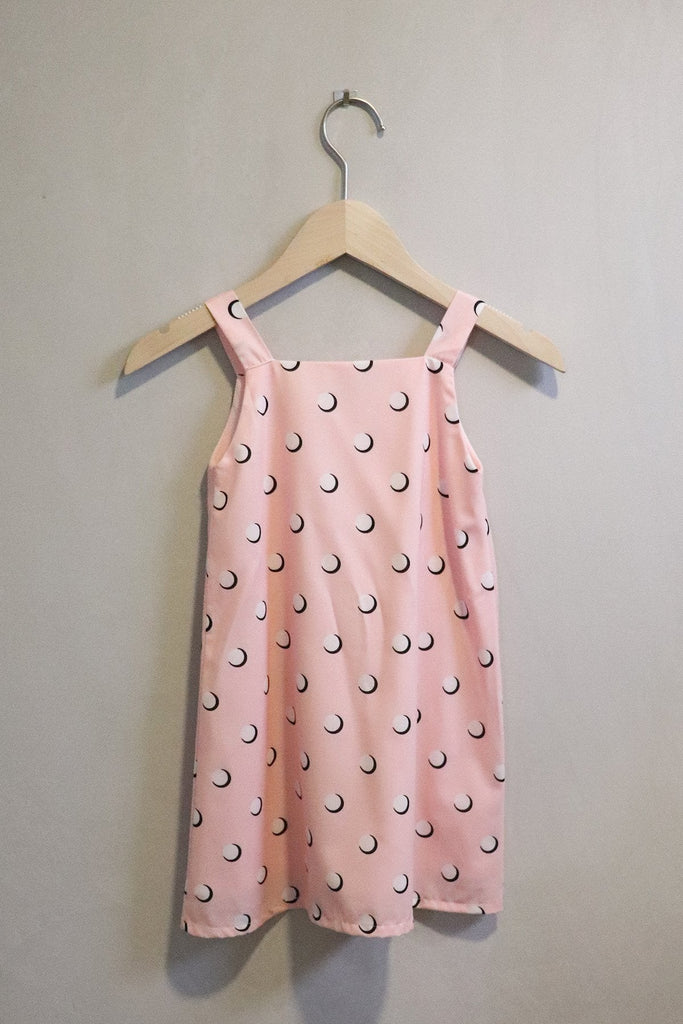 MADEBYNM NM KIDS FAIRYLANE TWO-WAY POLKA DOTS TRAPEZE IN PINK [12M/18M/2Y/3Y/4Y/5Y/6Y] - NEONMELLO