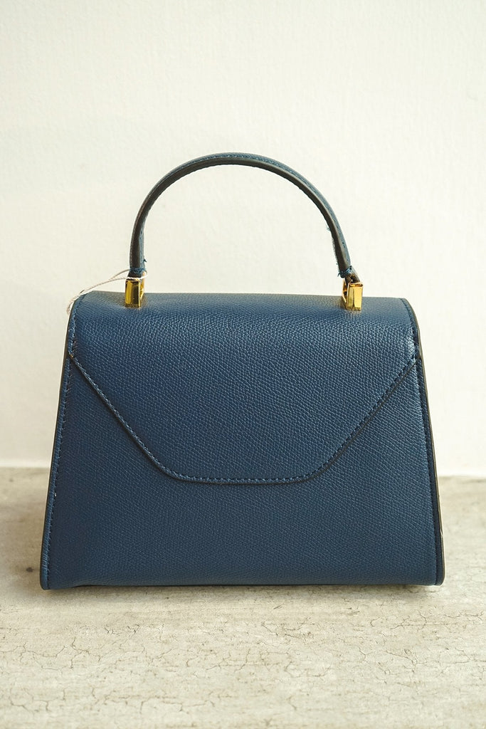 NM EVERYDAY STRUCTURED HANDLE TRAPEZE BAG IN NAVY BLUE - NEONMELLO